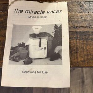 JUICE MAKER
